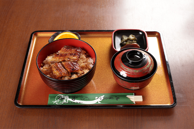 梅うなぎ丼（2切れ）2,030円