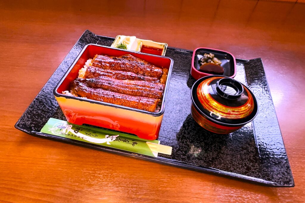 うなぎの初音｜お品書き｜一串一串に心を込めて焼き上げます